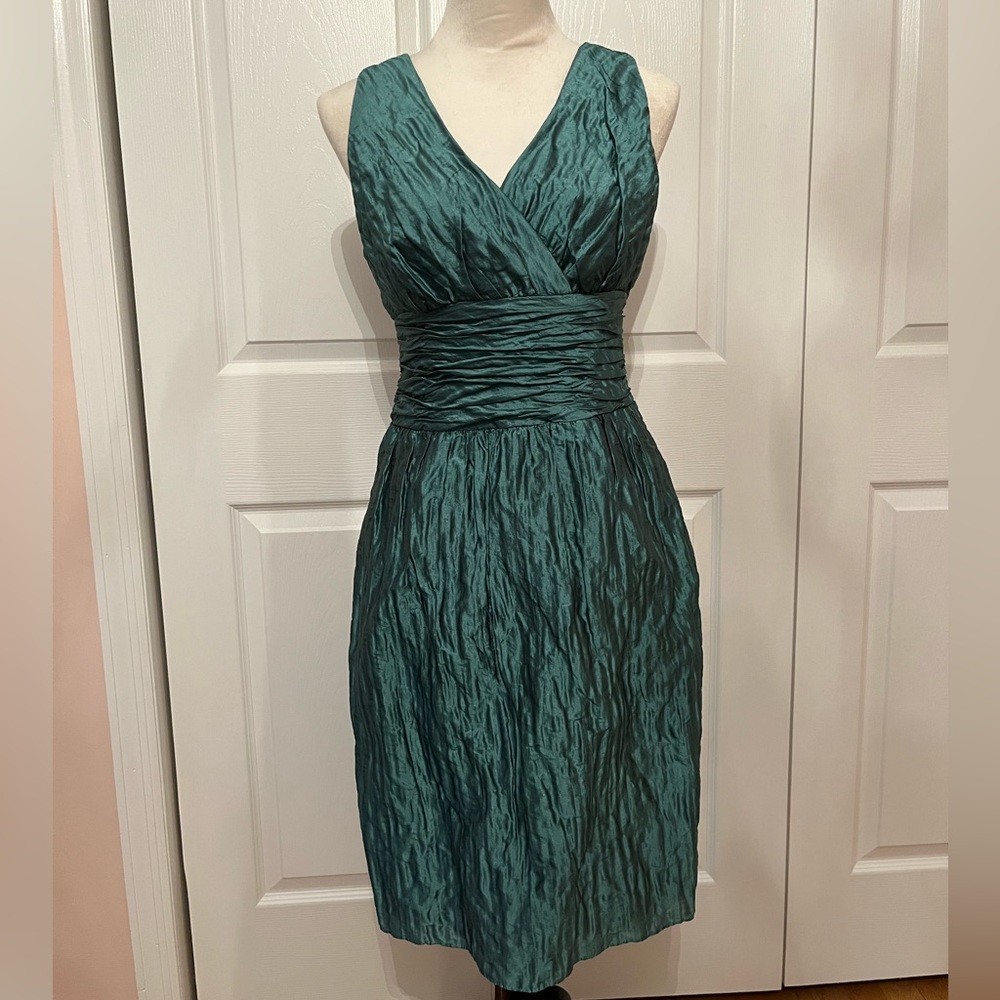 Kay Unger Green Cocktail Dress